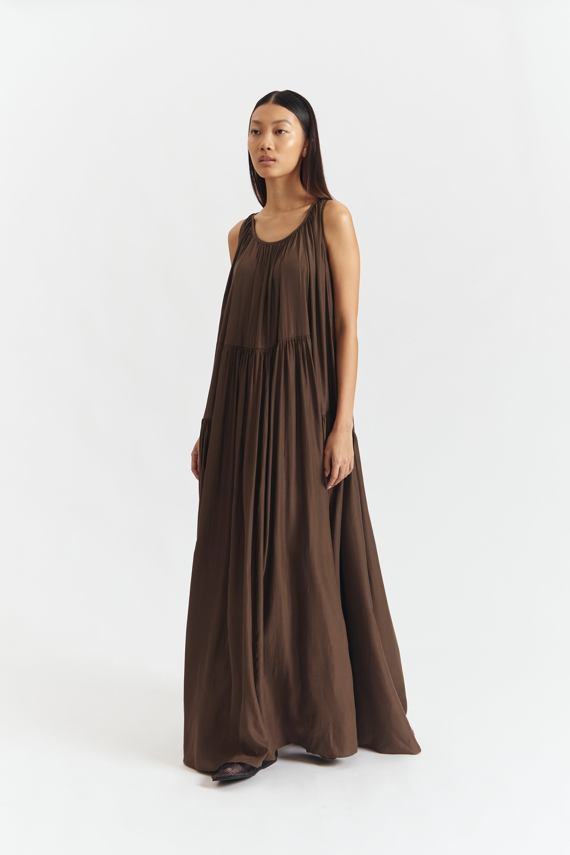 PLIO DRESS DARK BROWN