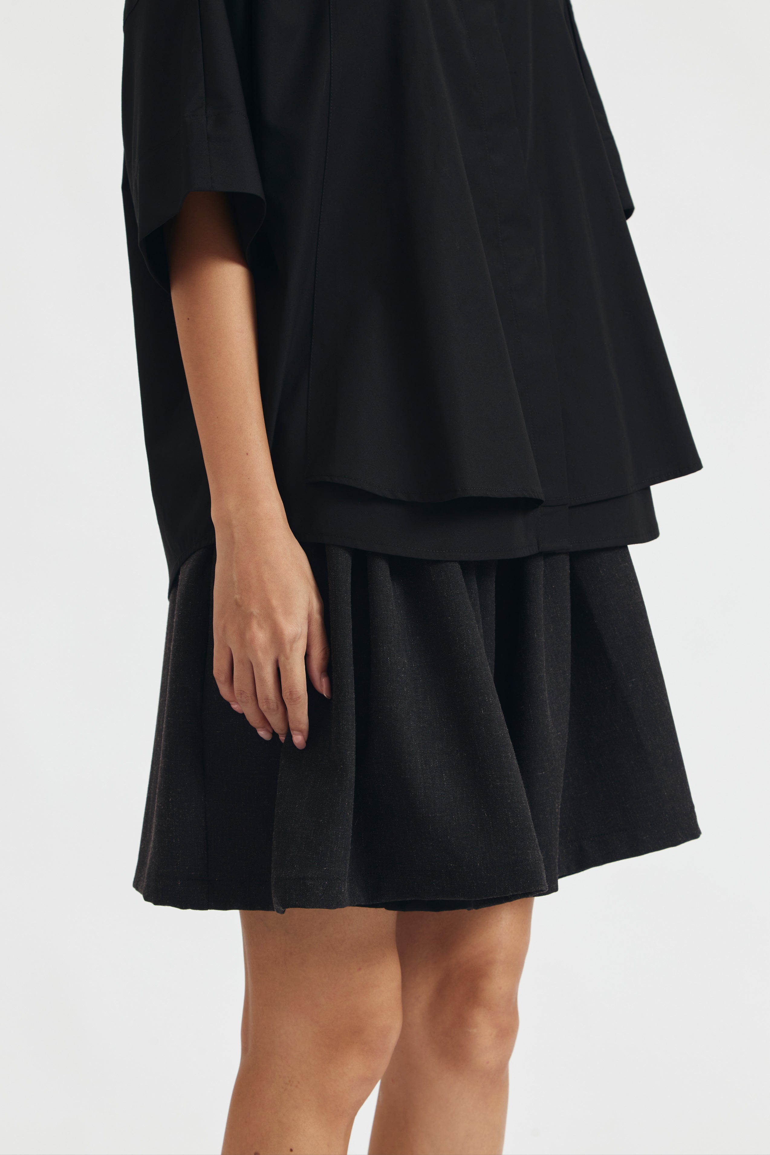 DERAI TOP BLACK