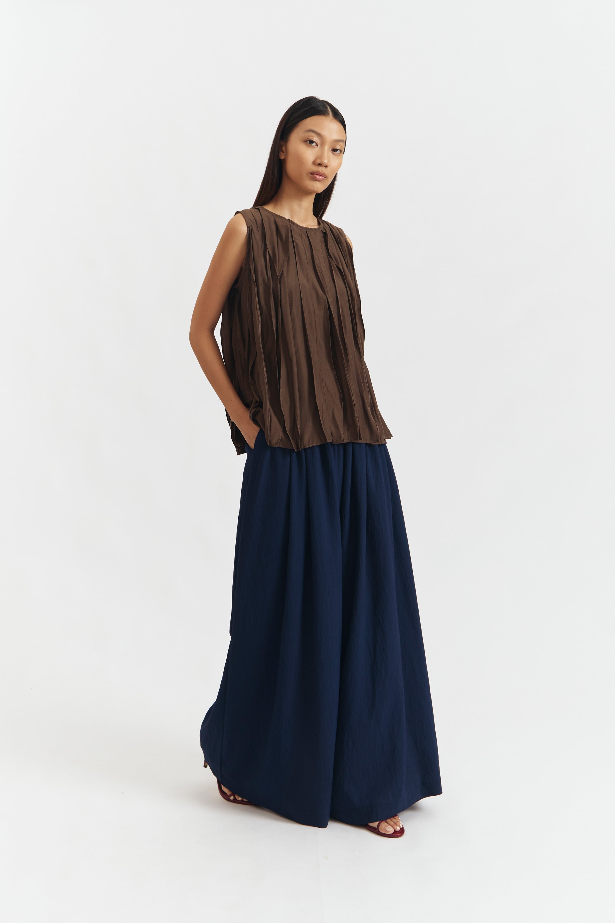 ZAVI TOP DARK BROWN