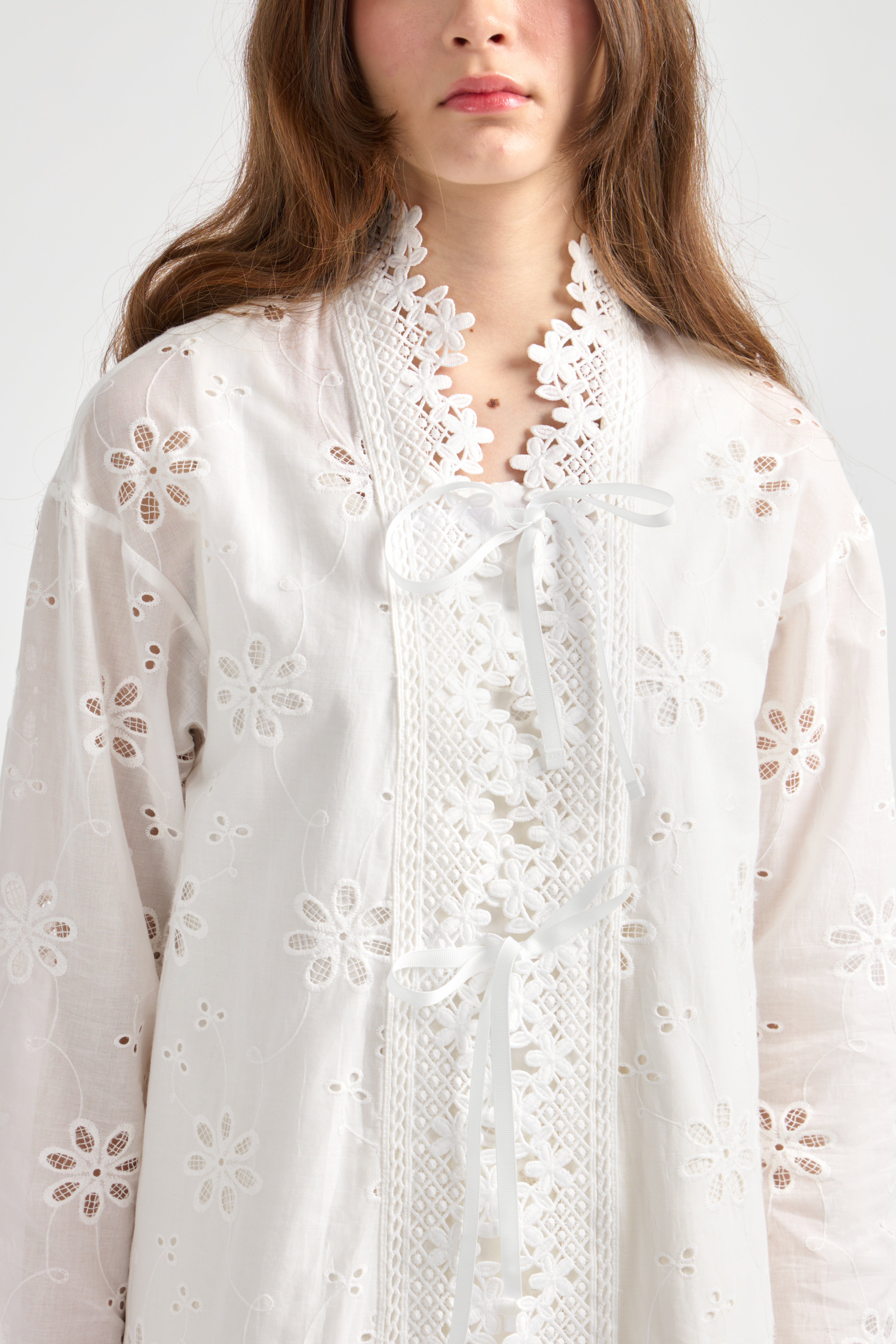 GHARIN TOP WHITE