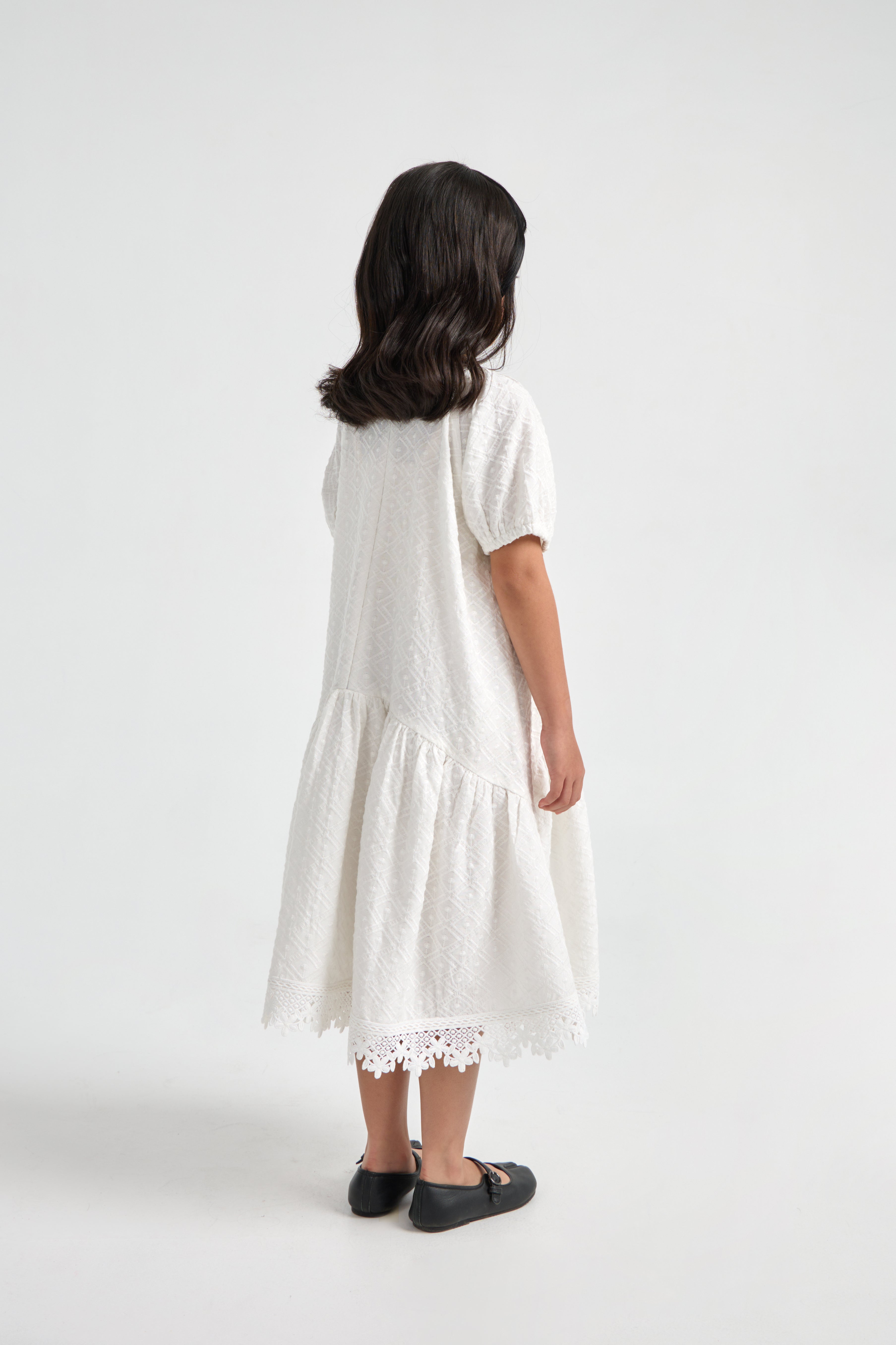 UMNA DRESS WHITE