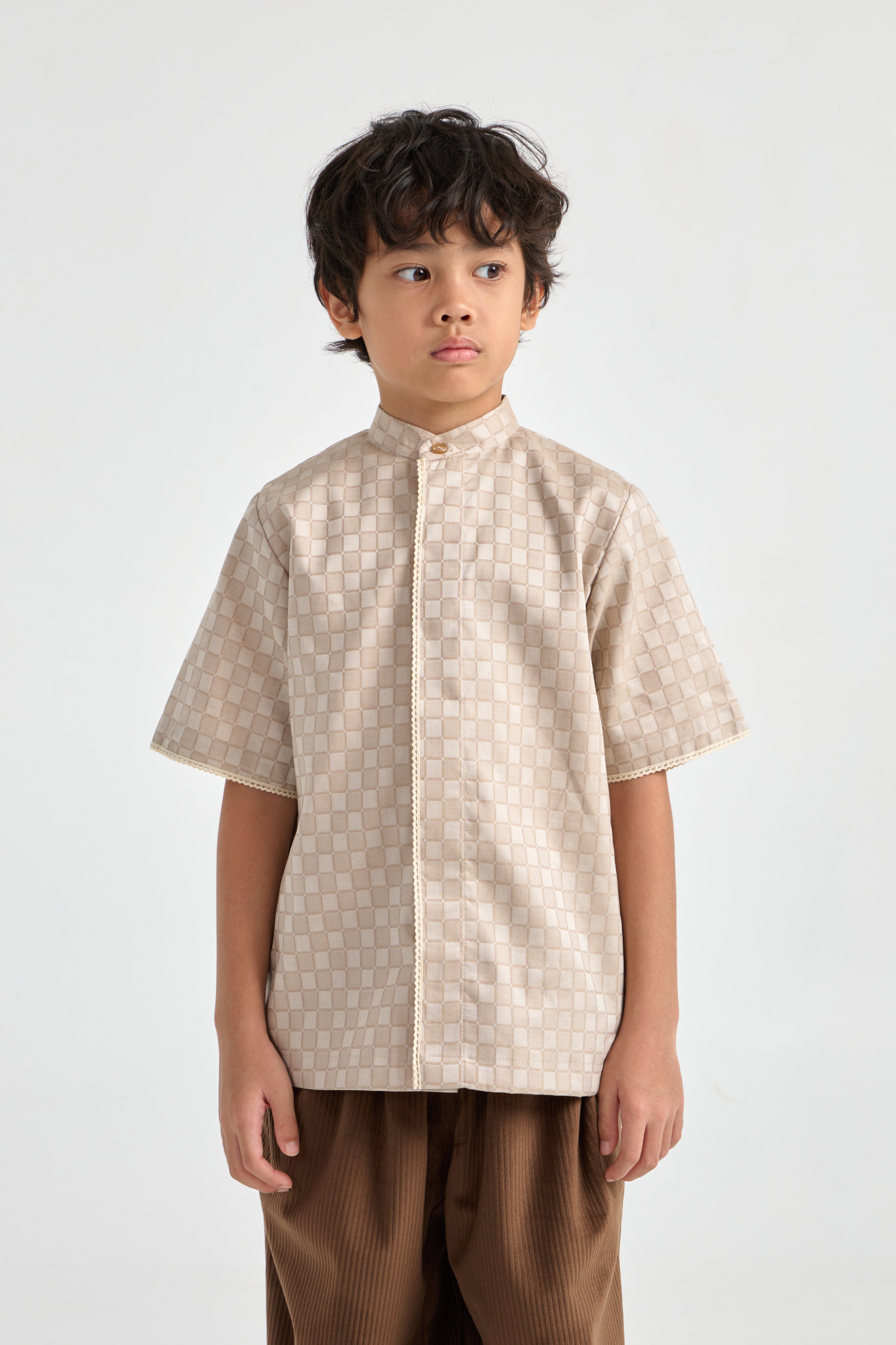ARUI TOP BEIGE