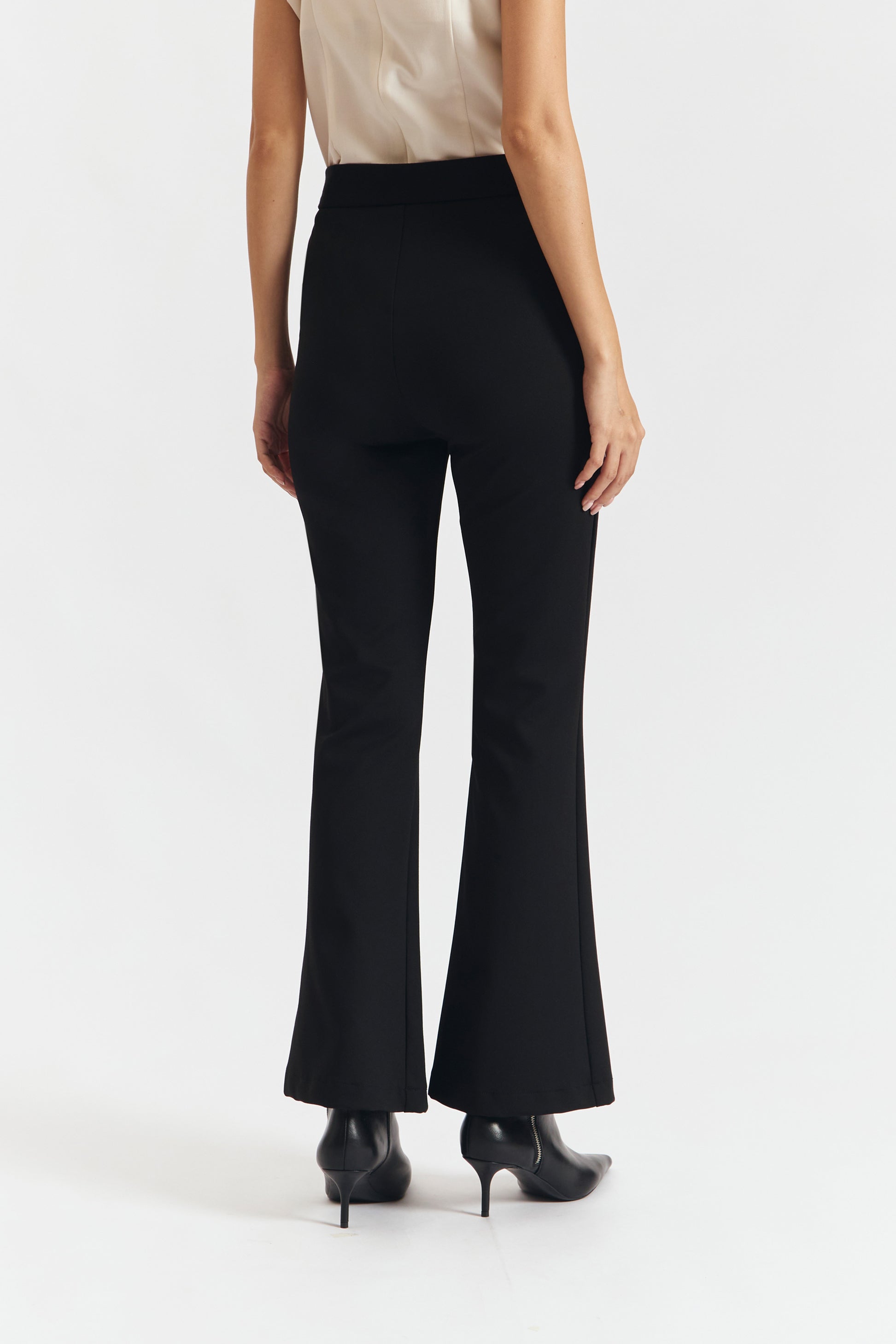 MINNO PANTS BLACK