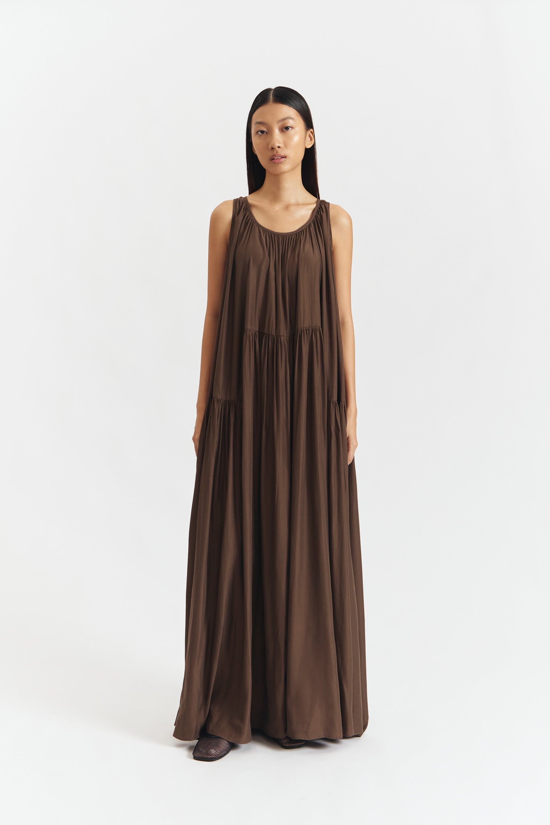 PLIO DRESS DARK BROWN